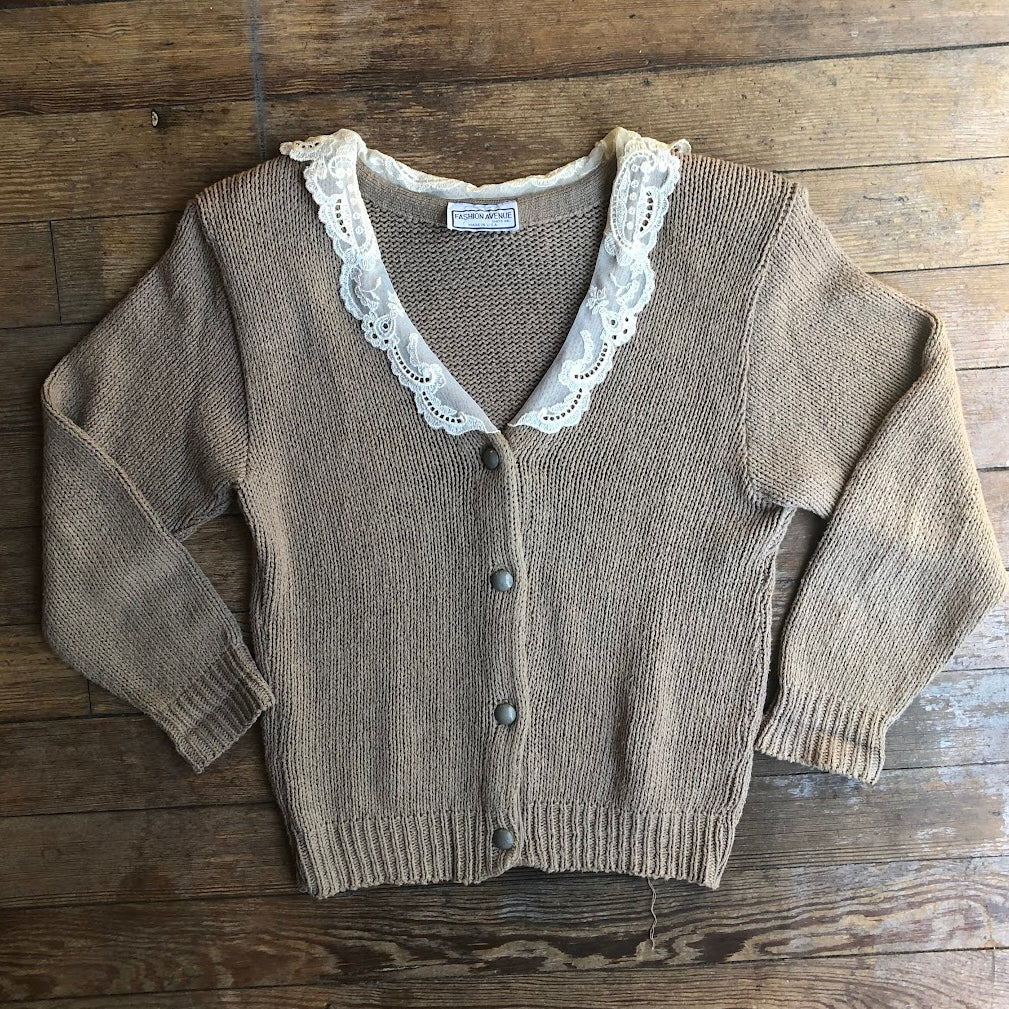 Sweatshirts & Sweaters ~ Womens – Maude Vintage