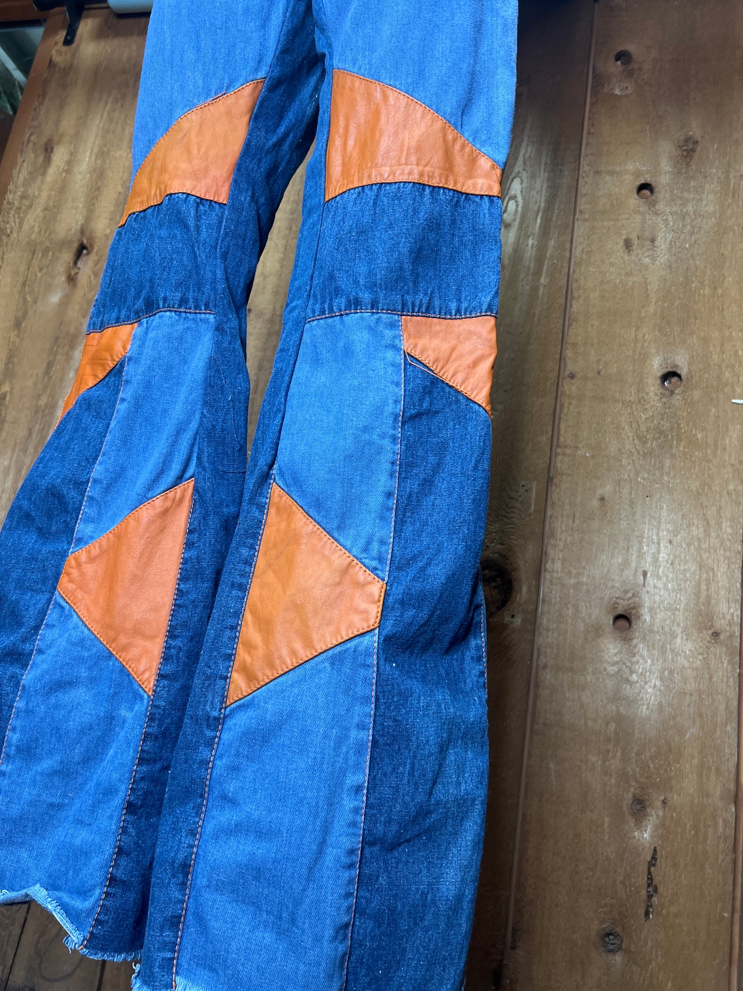 70s Faded Glory Leather Bell Jeans W28