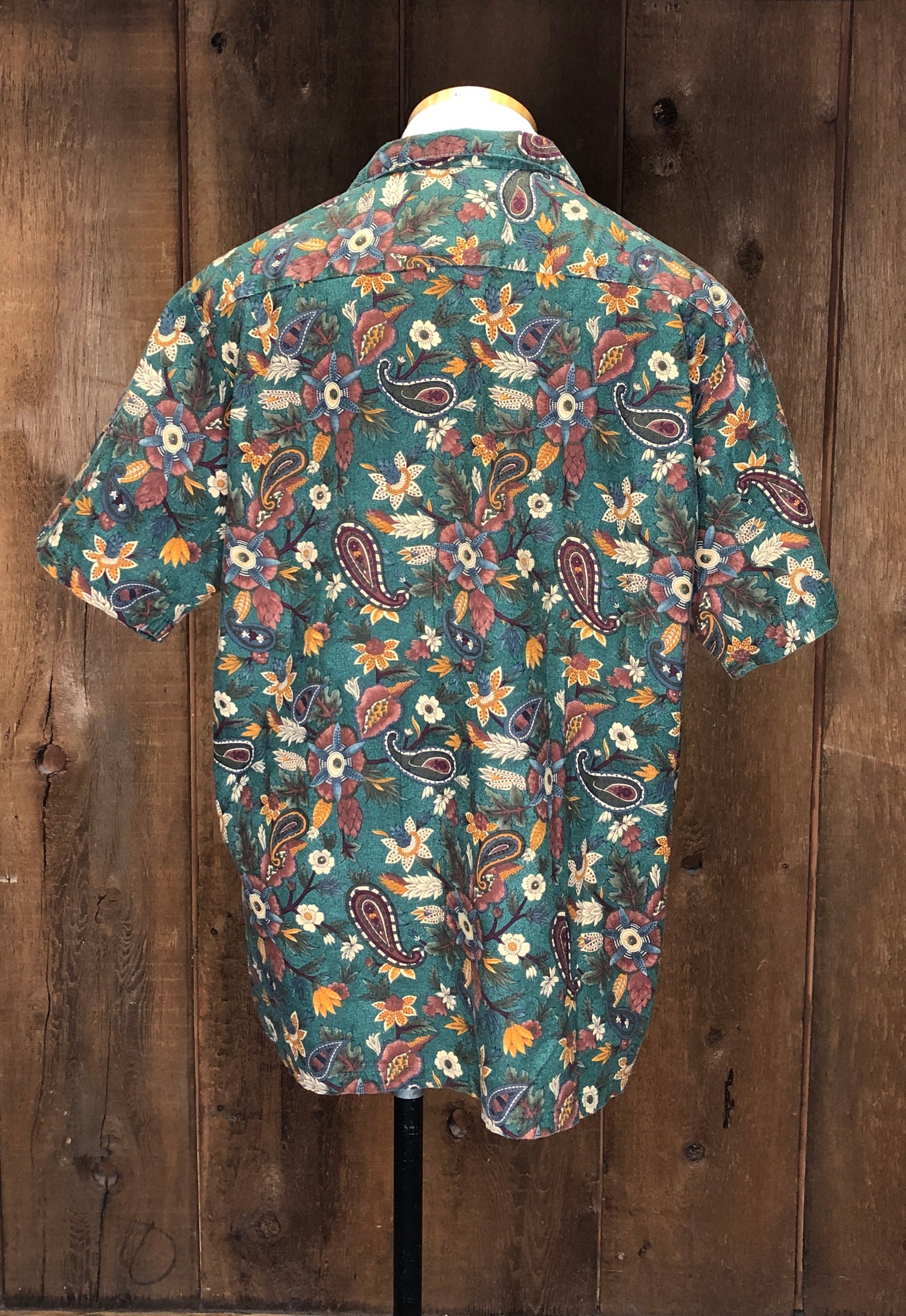 80s Hilo Hattie Floral Paisley Shirt    XL