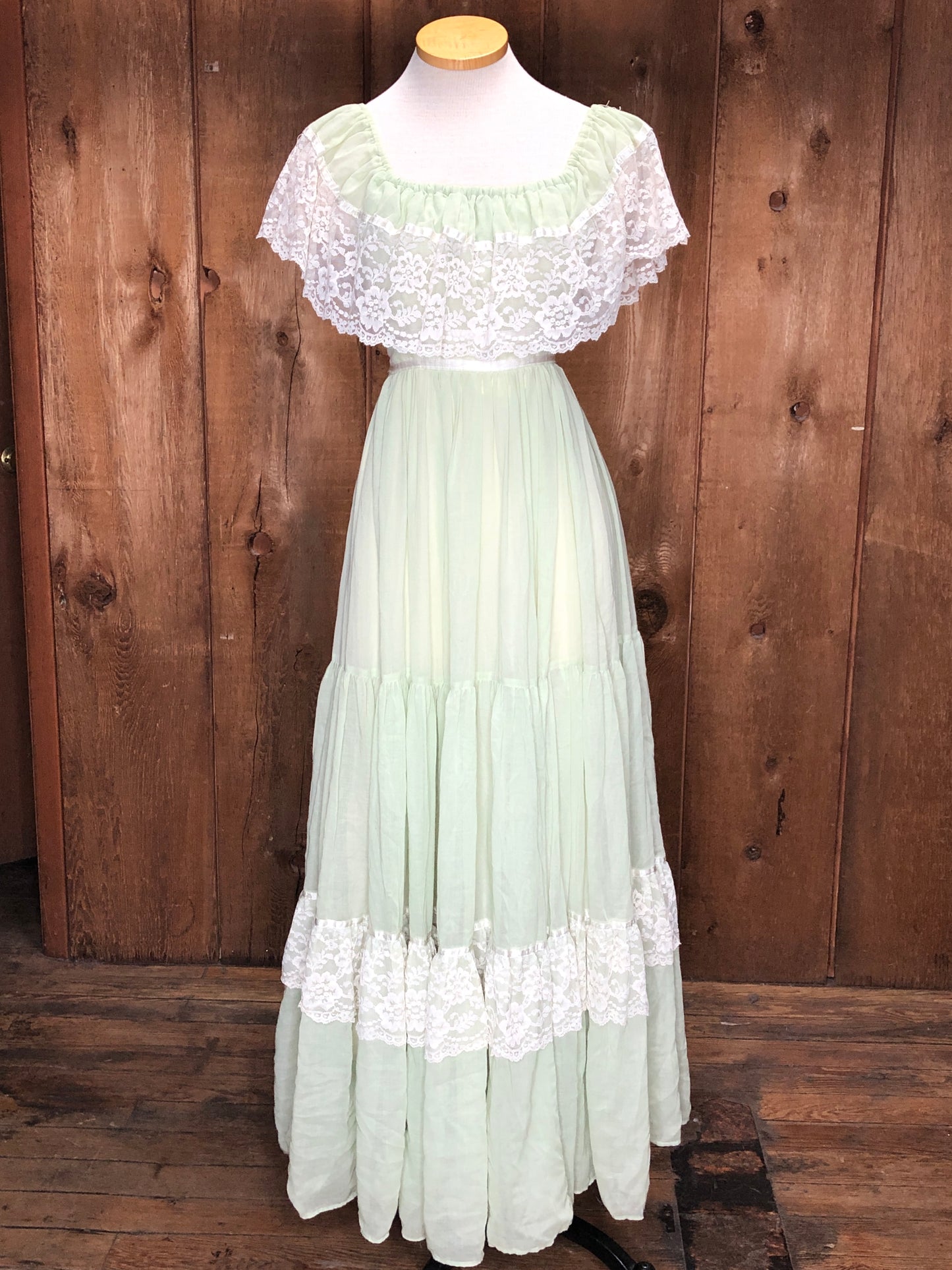 70s Gunne Sax Sage & Lace Maxi Dress W26