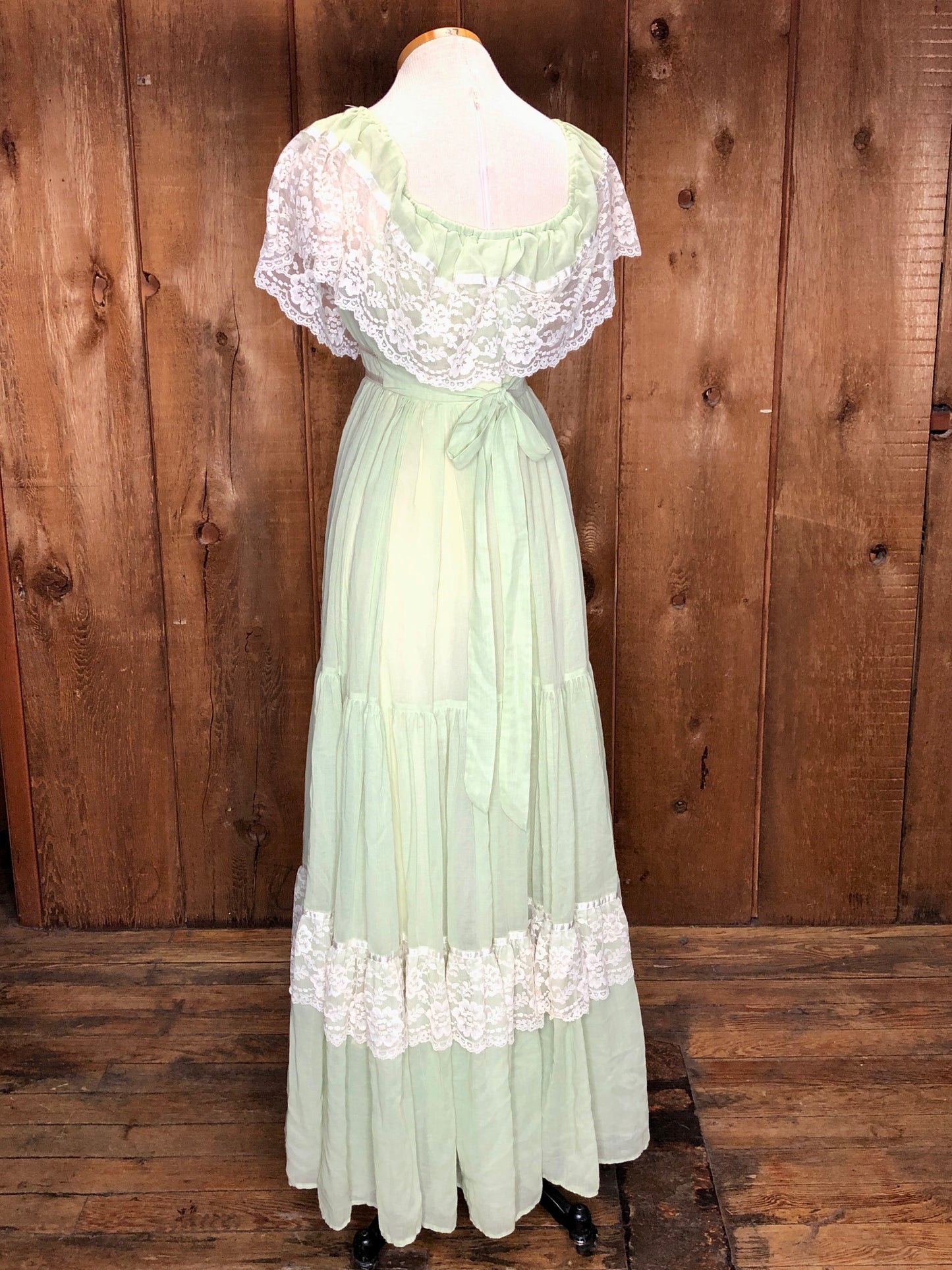 70s Gunne Sax Sage & Lace Maxi Dress W26