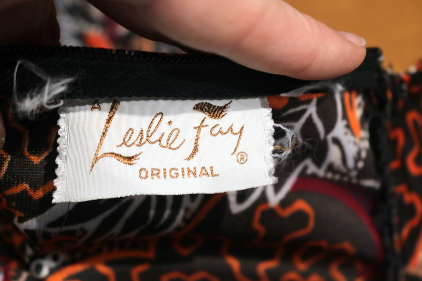 70s Leslie Fay Garnet/Orange Floral Dress w32