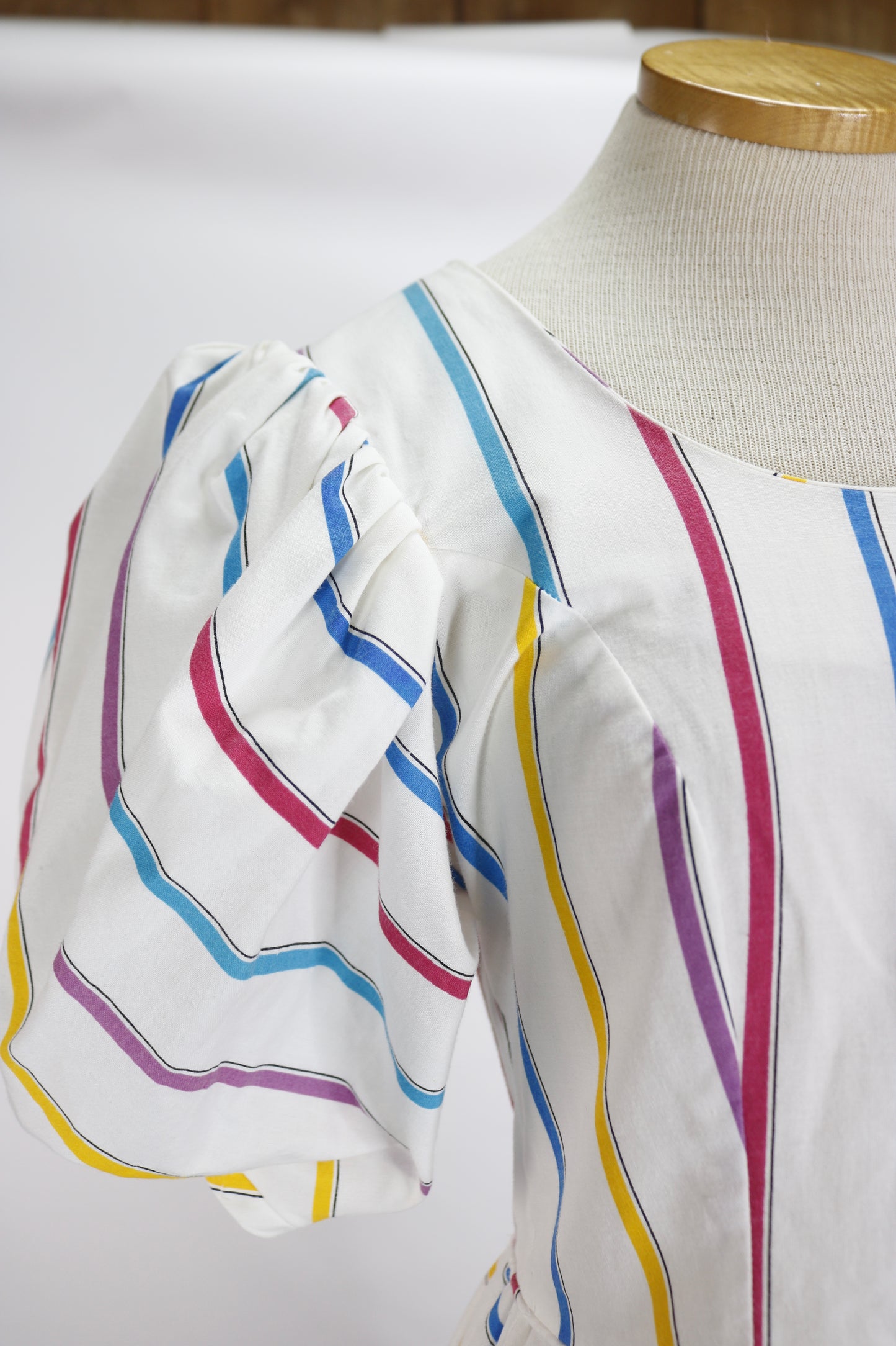 80s Plaza South Rainbow Stripe Mutton Sleeve Dress w28
