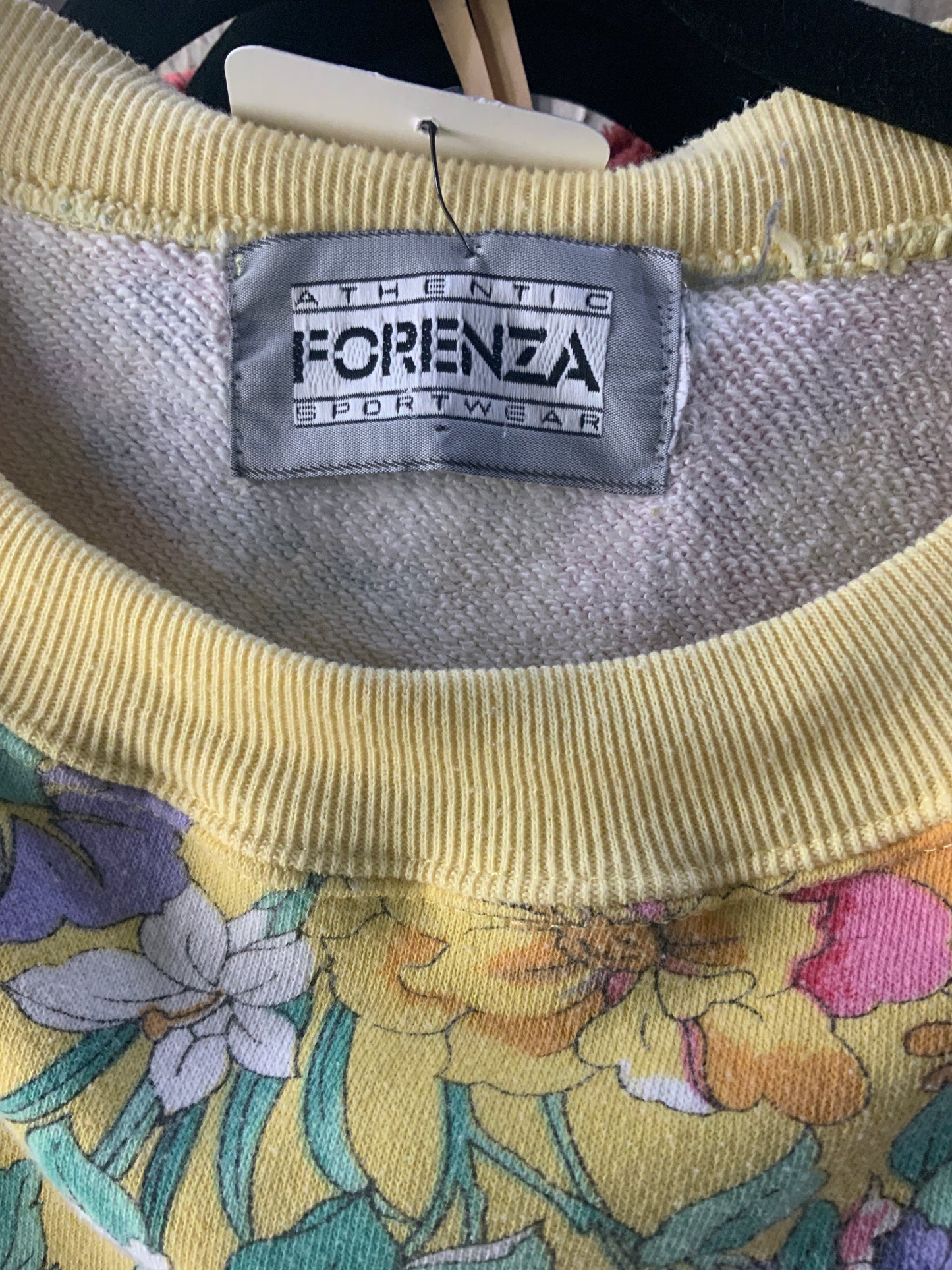 80s Forenza Yellow Floral Sweatshirt L