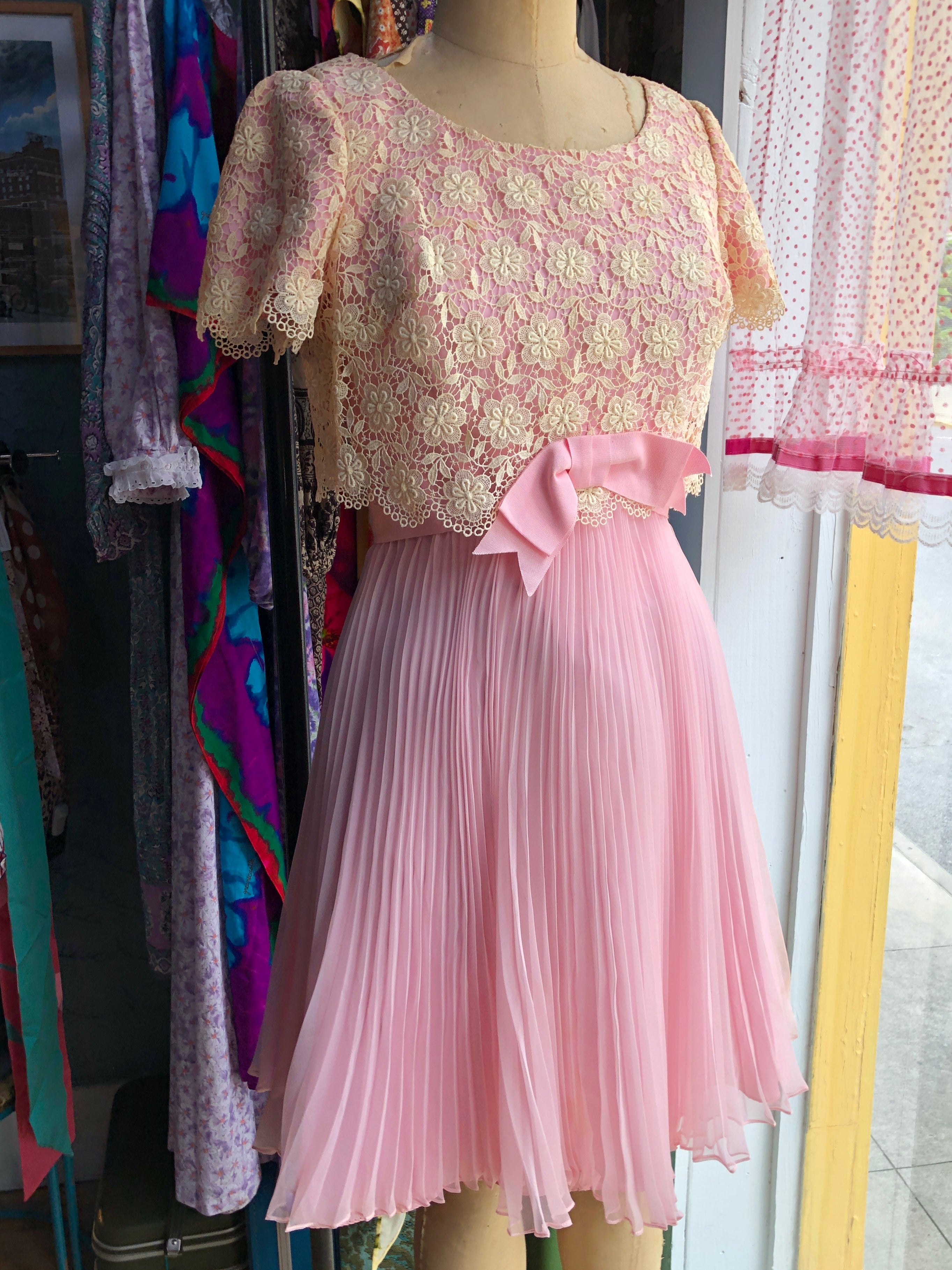 60s Ms. Elliette Pink Cocktail Dress w27 60s Ms. Elliette Pink Cocktail Dress w27
