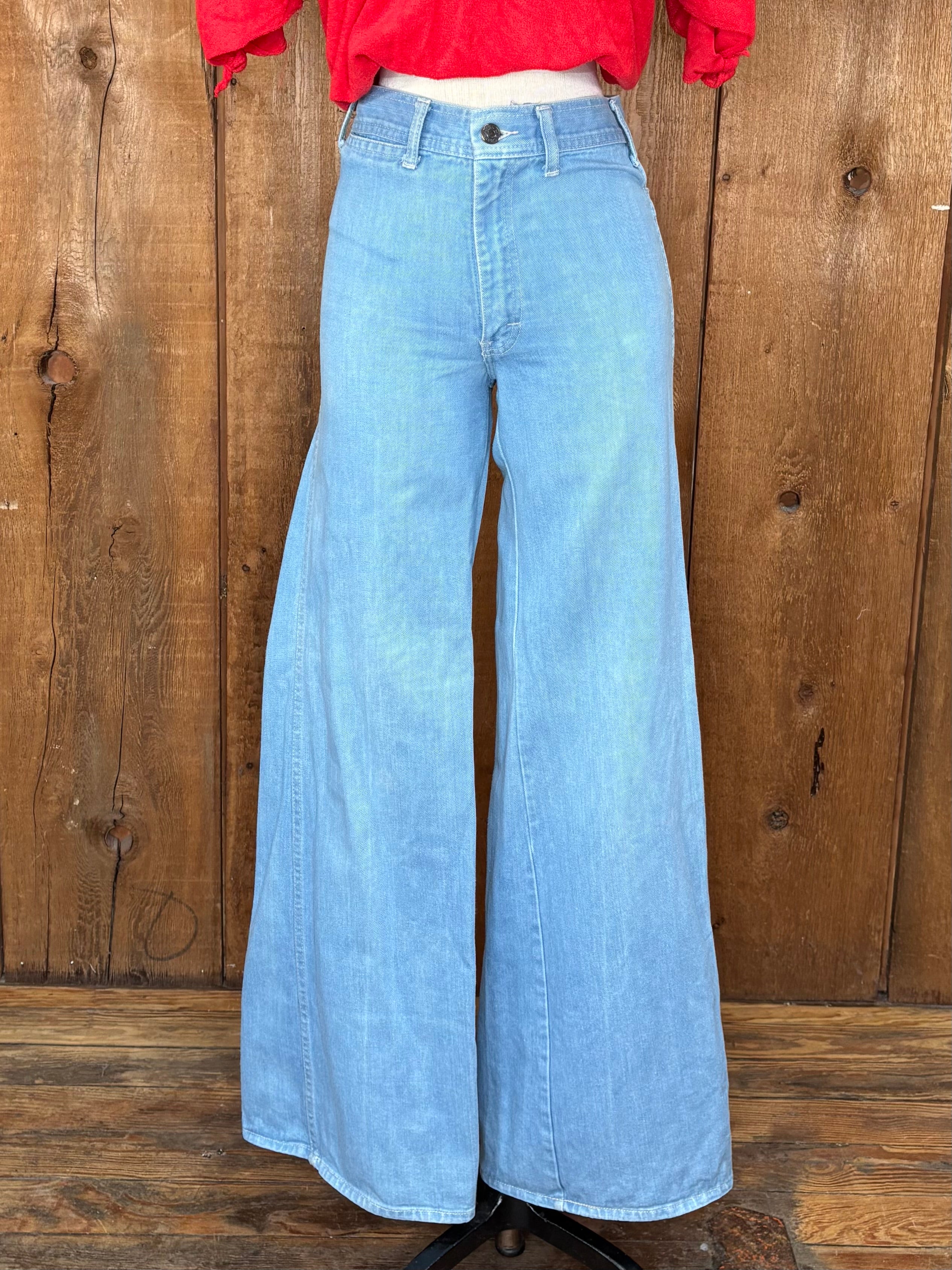 1970s gap Bell Bottom Jeans W27 - Main Image
