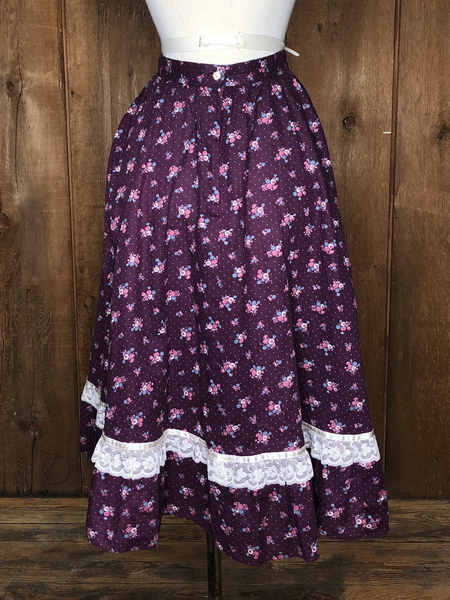 70s Gunne Sax Purple Calico/Lace Skirt w25