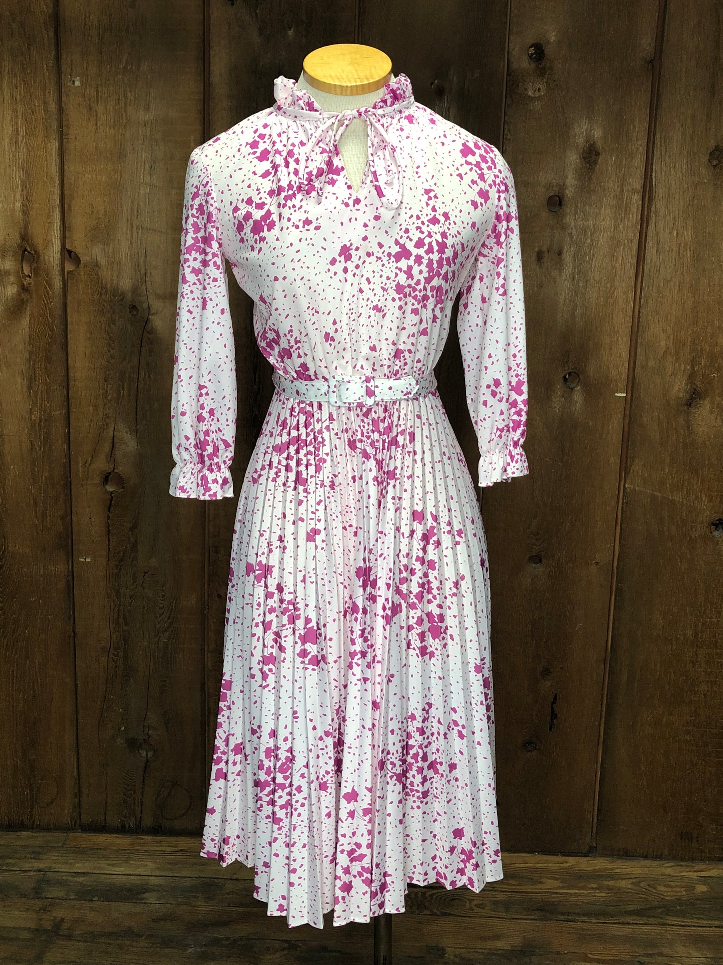 70s Signor Wht/Fuschia Blouson Dress w30