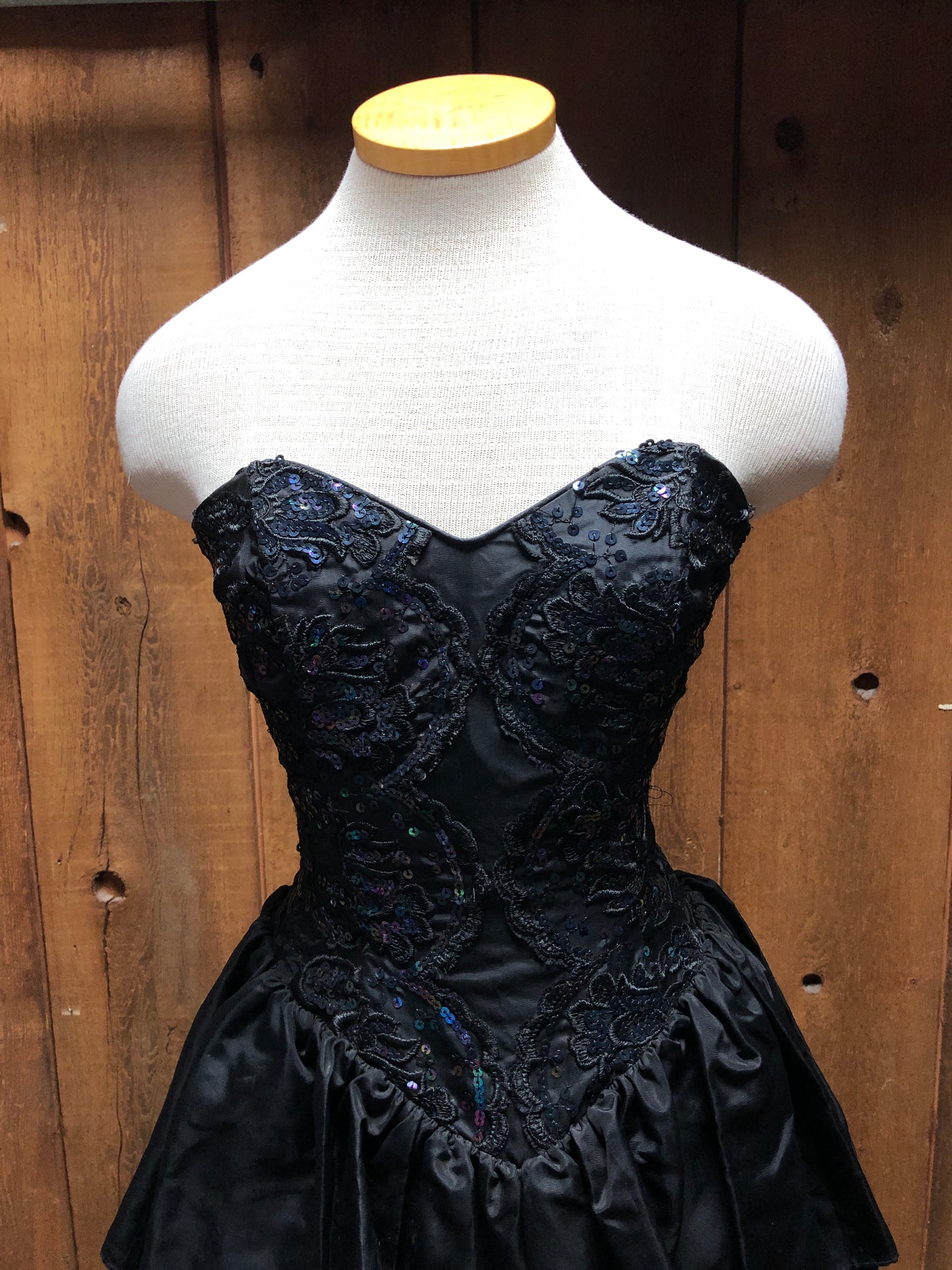 80s Jessica McClintock Black Sequin Formal w24