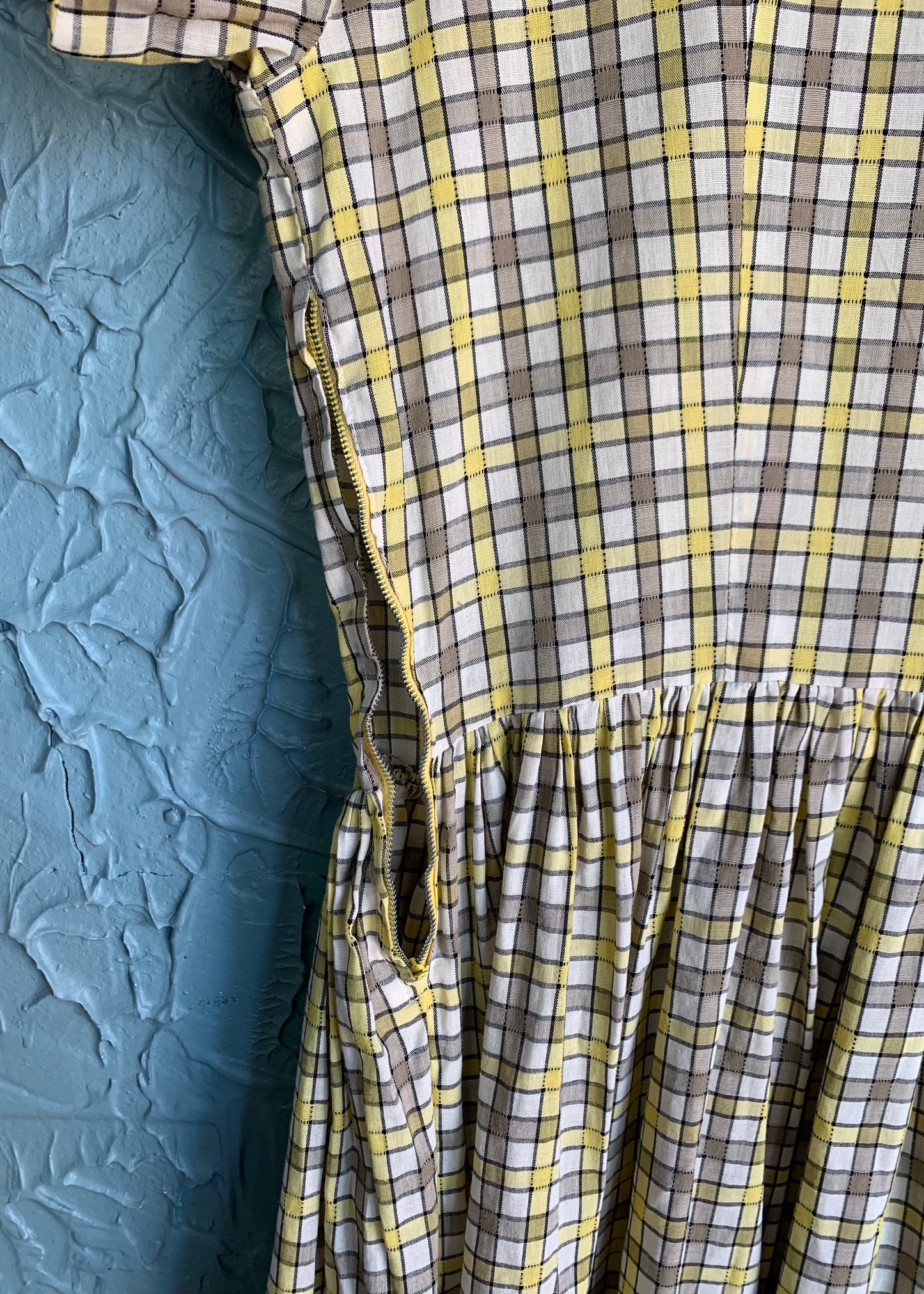 1950s Yellow & Brown Gingham Pan Collar Dress w29