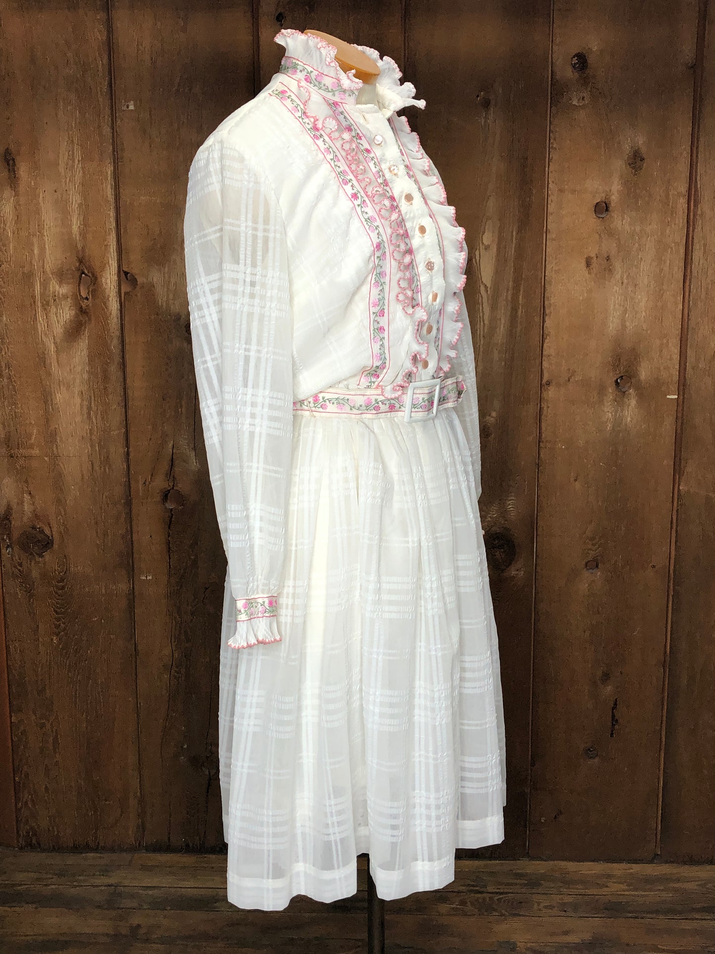 70s Glenbrooke White w/Pink Trims Dress    M