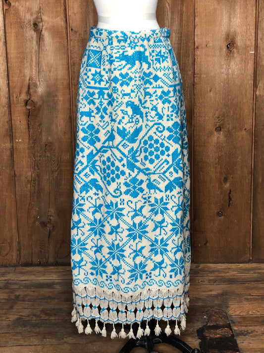 70s Ivory/Turquoise Woven Maxi Skirt      w28