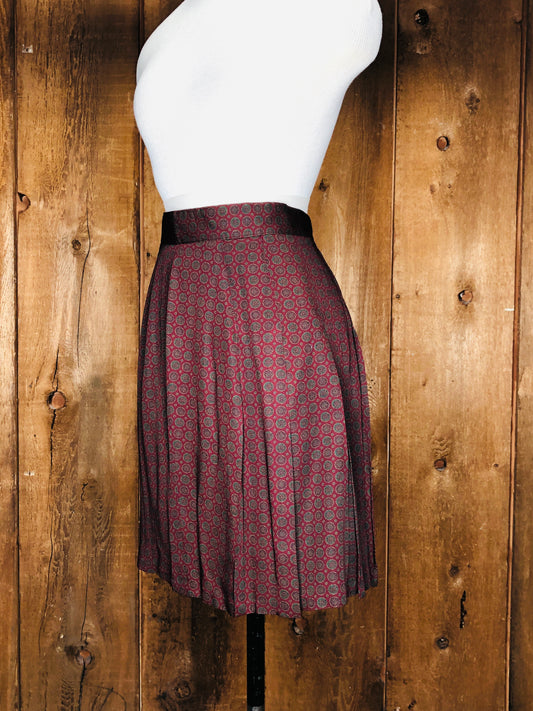 90s Intuitions Red Medallions Mini Skirt    w26