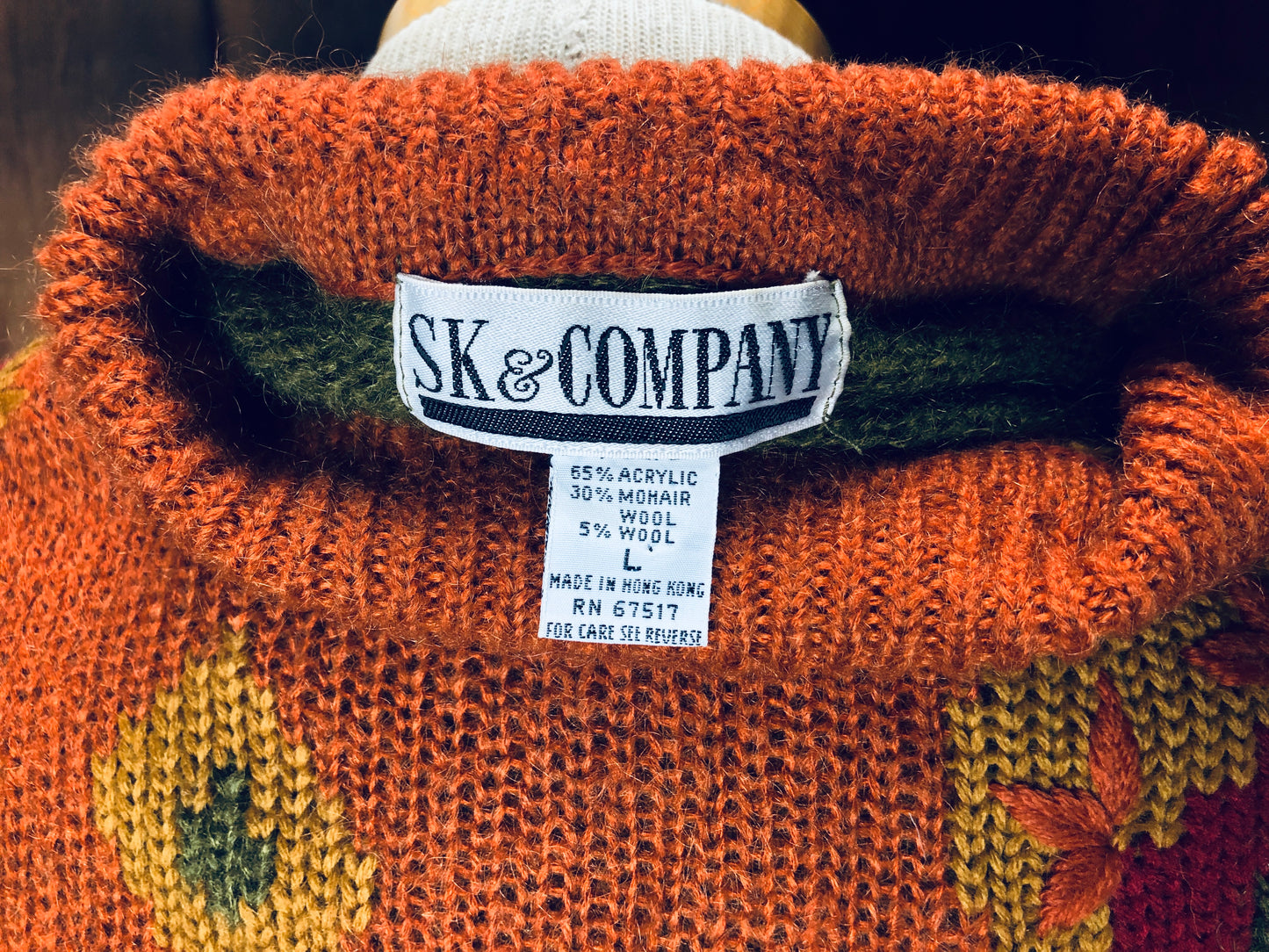 90s Sk&Co Orng/Grn Paisley Sweater     L