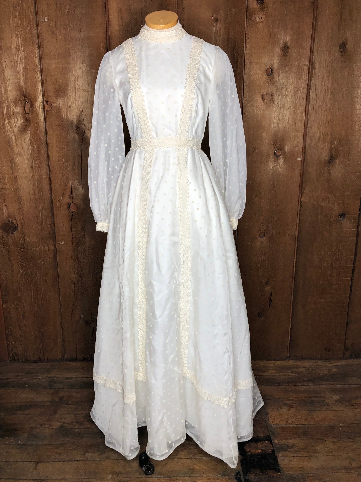 60s Nadine Polka Dot Wedding Dress       w28