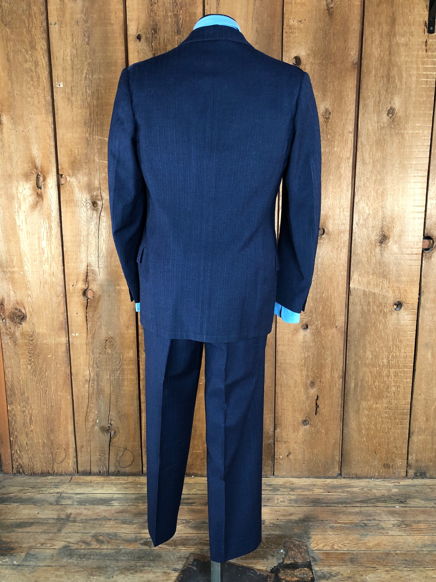 50s Hart Shaffner Marx Navy Pinstripe Suit     w30