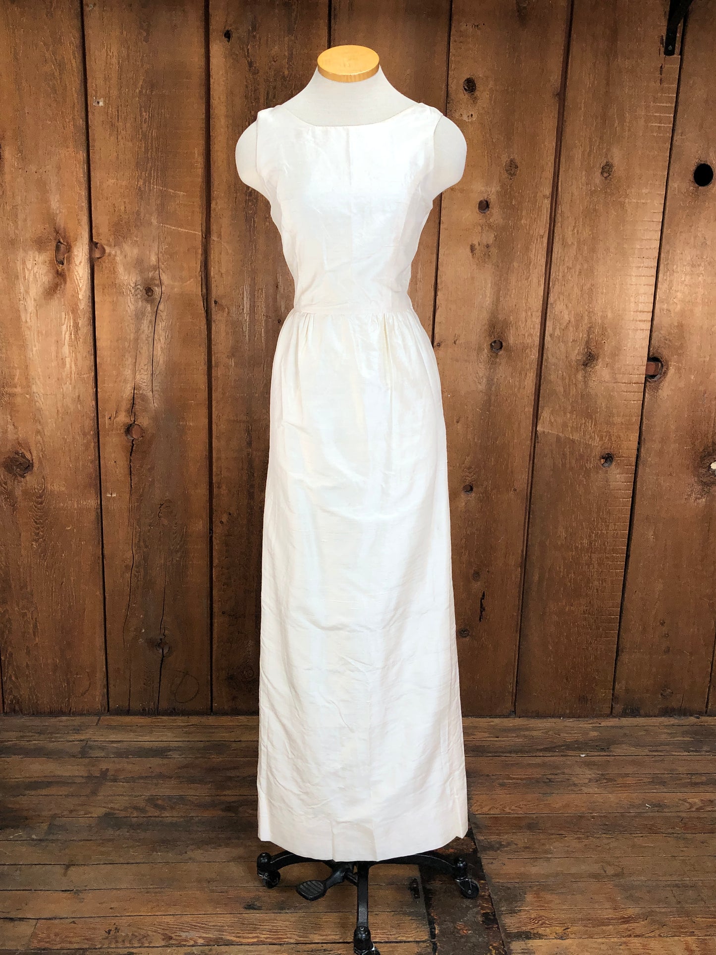 90s Handmade Ivory Silk 2-In-1 Bridal Gown   w26