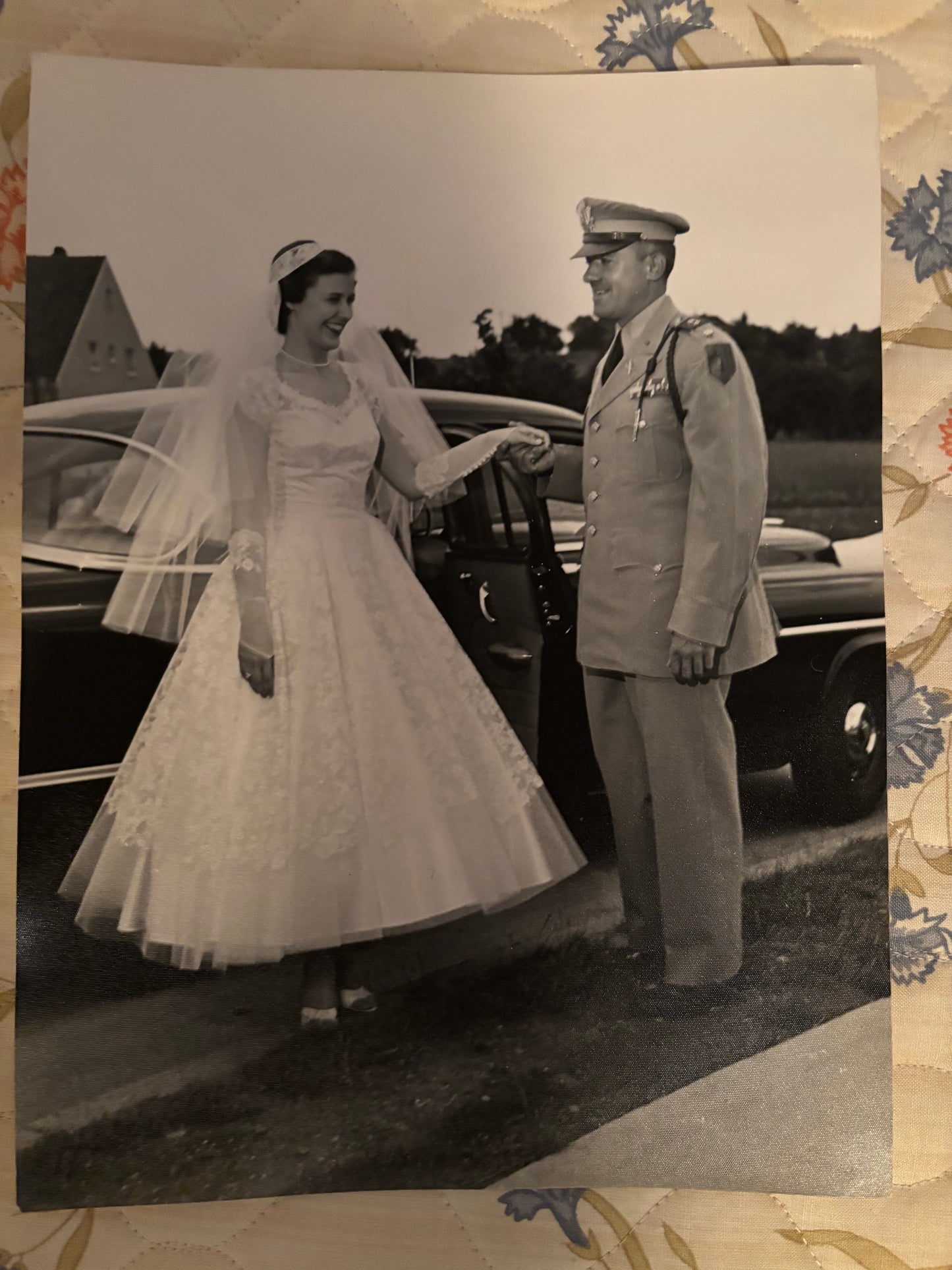 1955 Harzfeld’s Fit & Flare Bridal Dress    w26