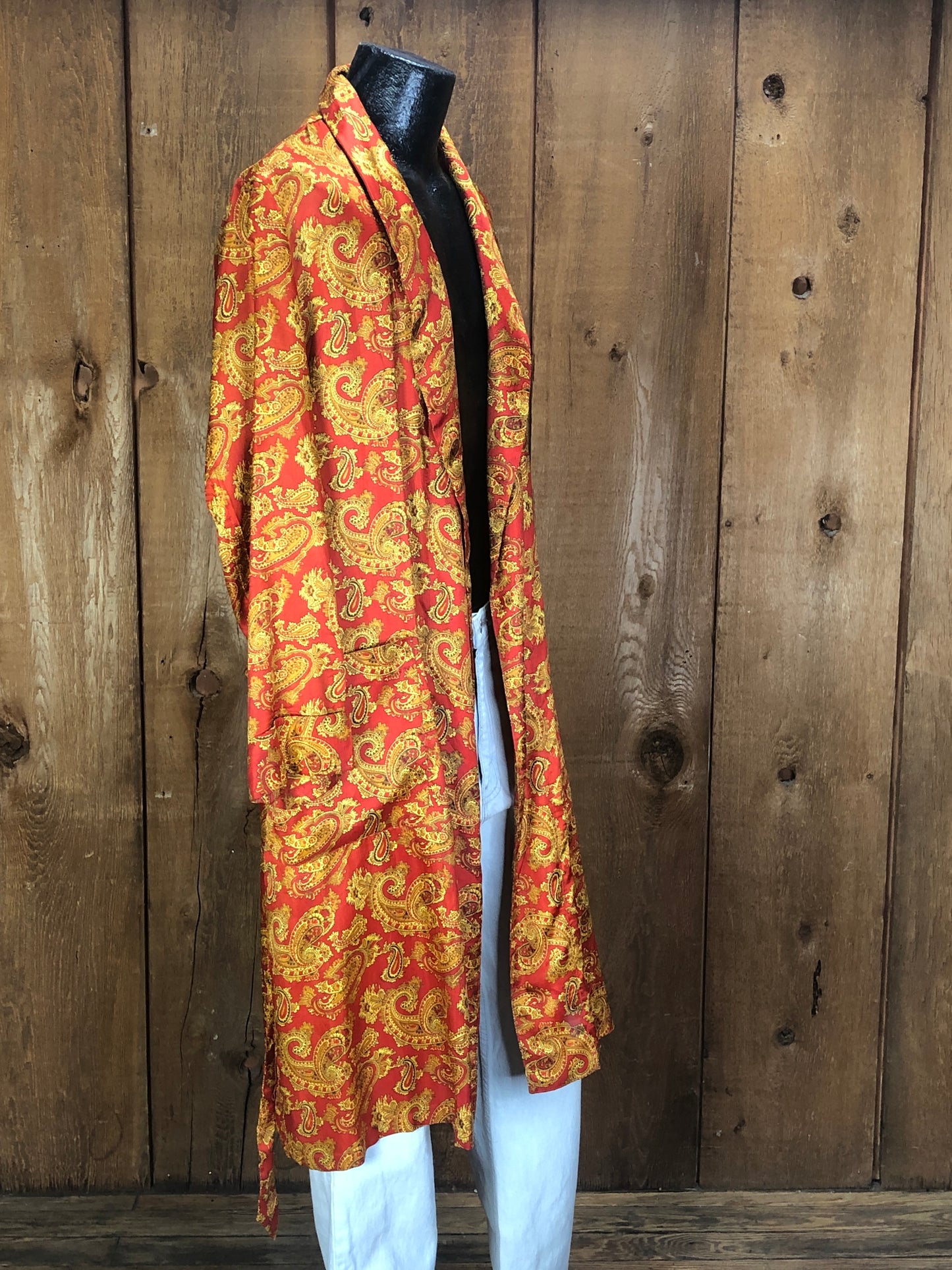 50s State O Maine Orange Satin Robe       M