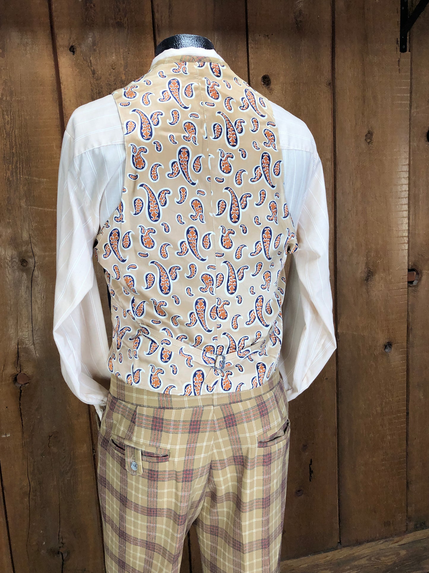 70s Jules De Bergerac Plaid 3pc Suit       35x31