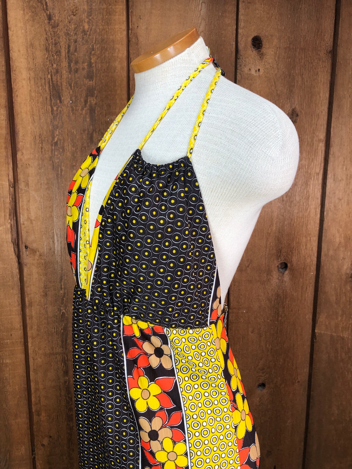 70s Yllw/Brwn Pop Art Halter Maxi Dress    M