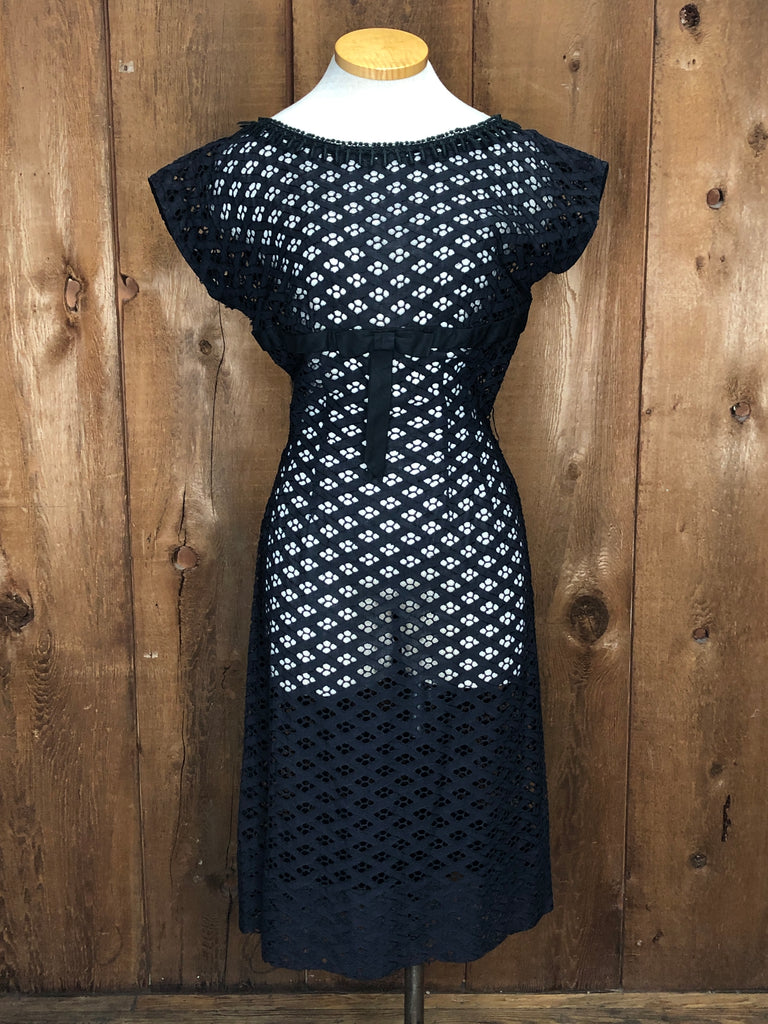 60s Black Lace Dress w/Bow     W28"