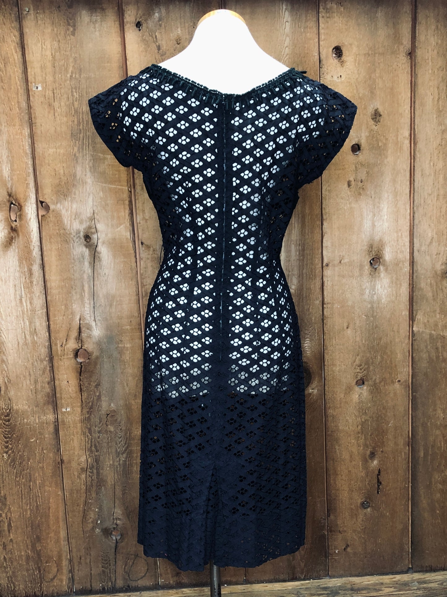 60s Black Lace Dress w/Bow     W28"