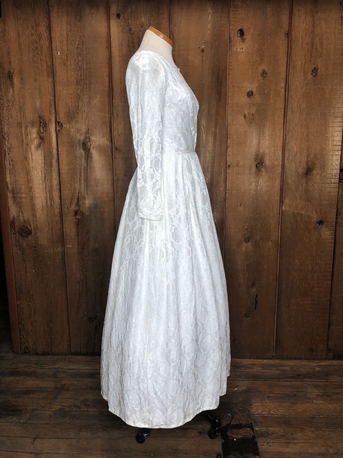 1964 Miss Eva for Elegante Wedding Gown    W26