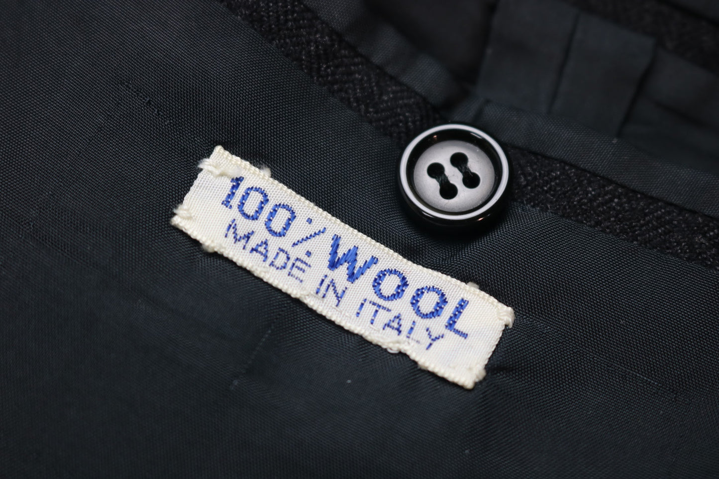 70s Italian Black Wool Suit          w35
