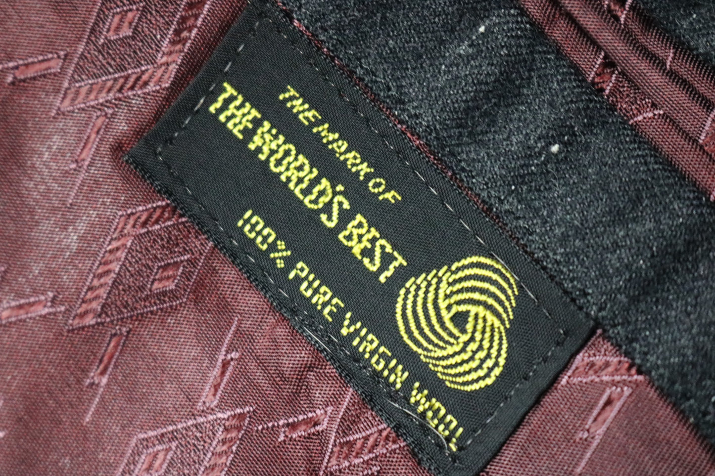 70s Hardy Amies Black Suit      w32
