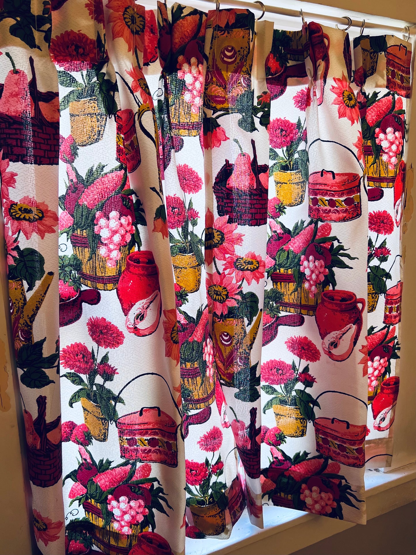 1950s Barkcloth Fruit & Flowers Kitchen Curtains - 2 Panels