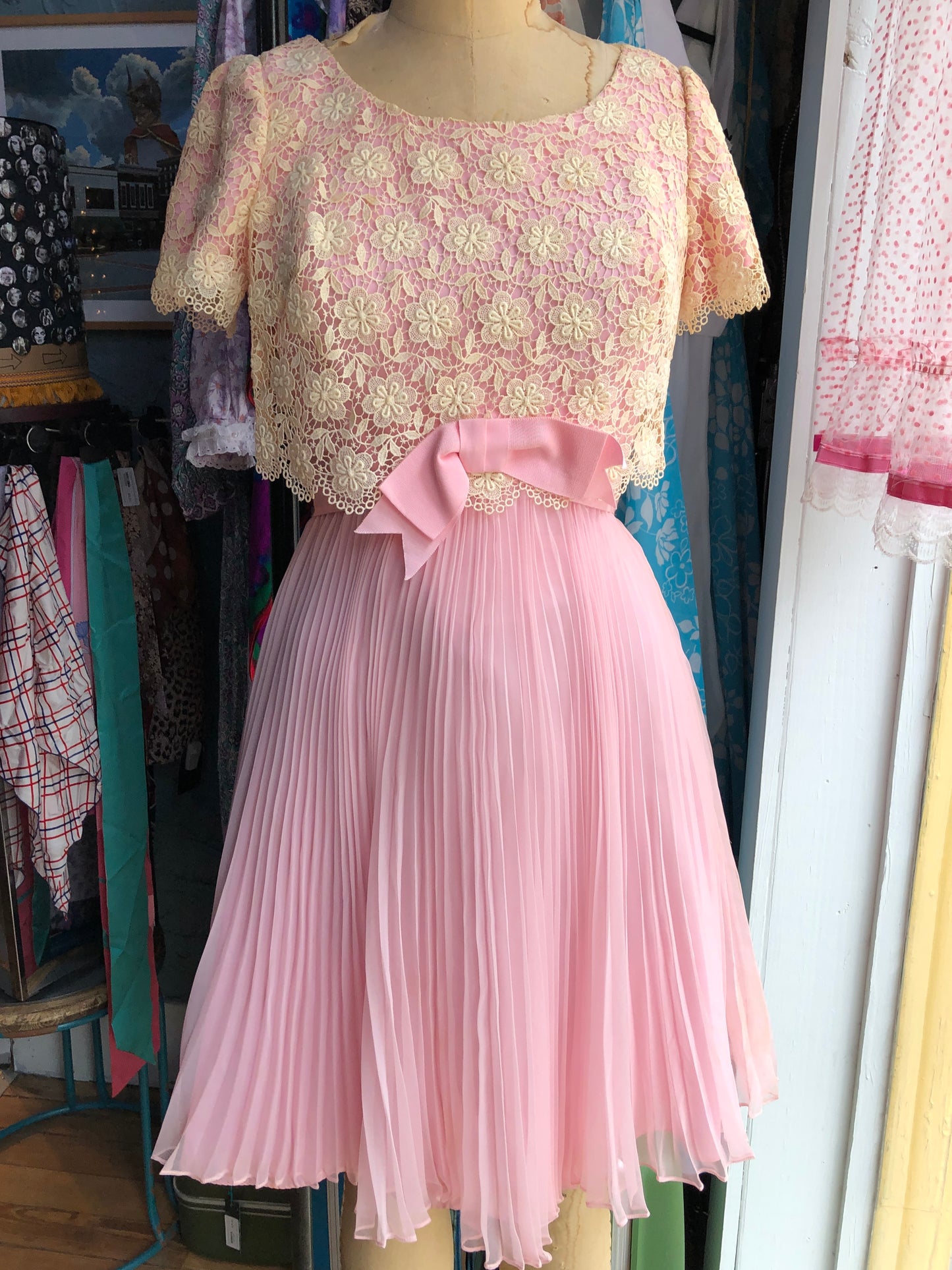 60s Ms. Elliette Pink Cocktail Dress    w27