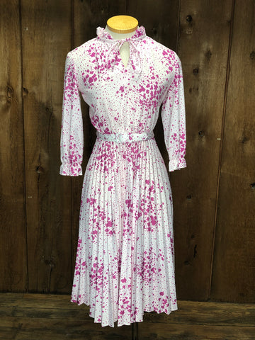70s Signor Wht/Fuschia Blouson Dress            w30