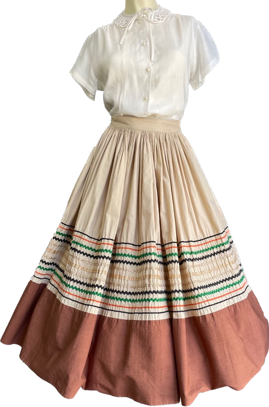 1950s Rick-Rack Browns Patio Skirt ~Circle~        w28