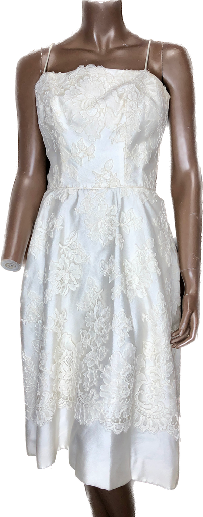 1960s White Lace Strap Wedding/Cocktail Dress     w24