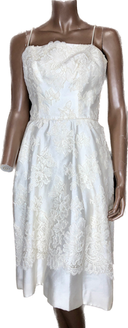1960s White Lace Strap Wedding/Cocktail Dress     w24