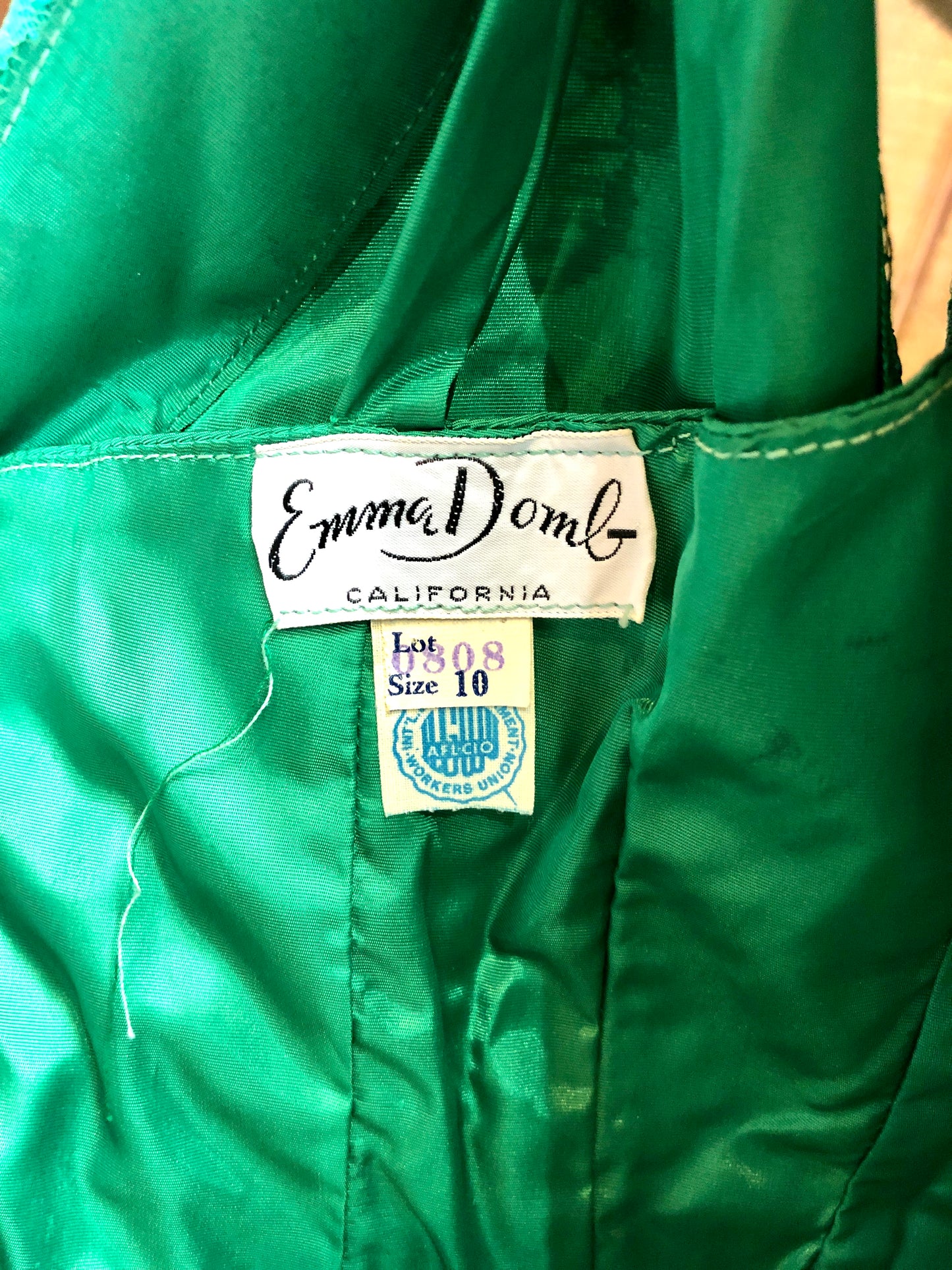 50s Emma Domb Green Lace Gown    W27”