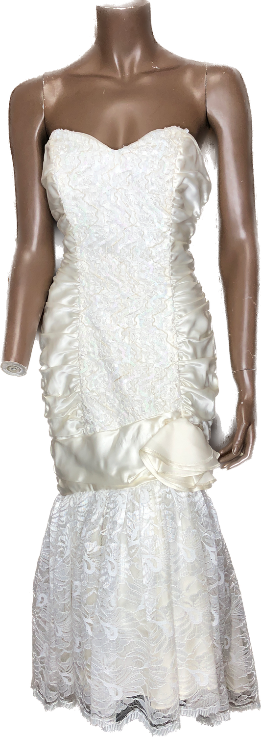 80s Sweetheart Sheath Side Peplum Wedding Dress  w28