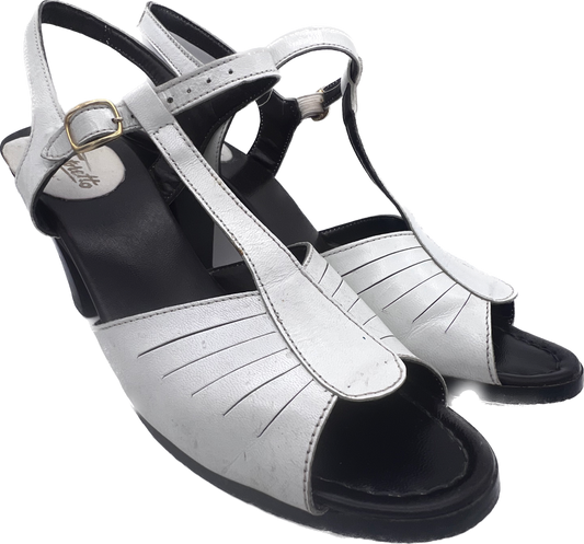 80s Tintoretto White Leather Heels         9N