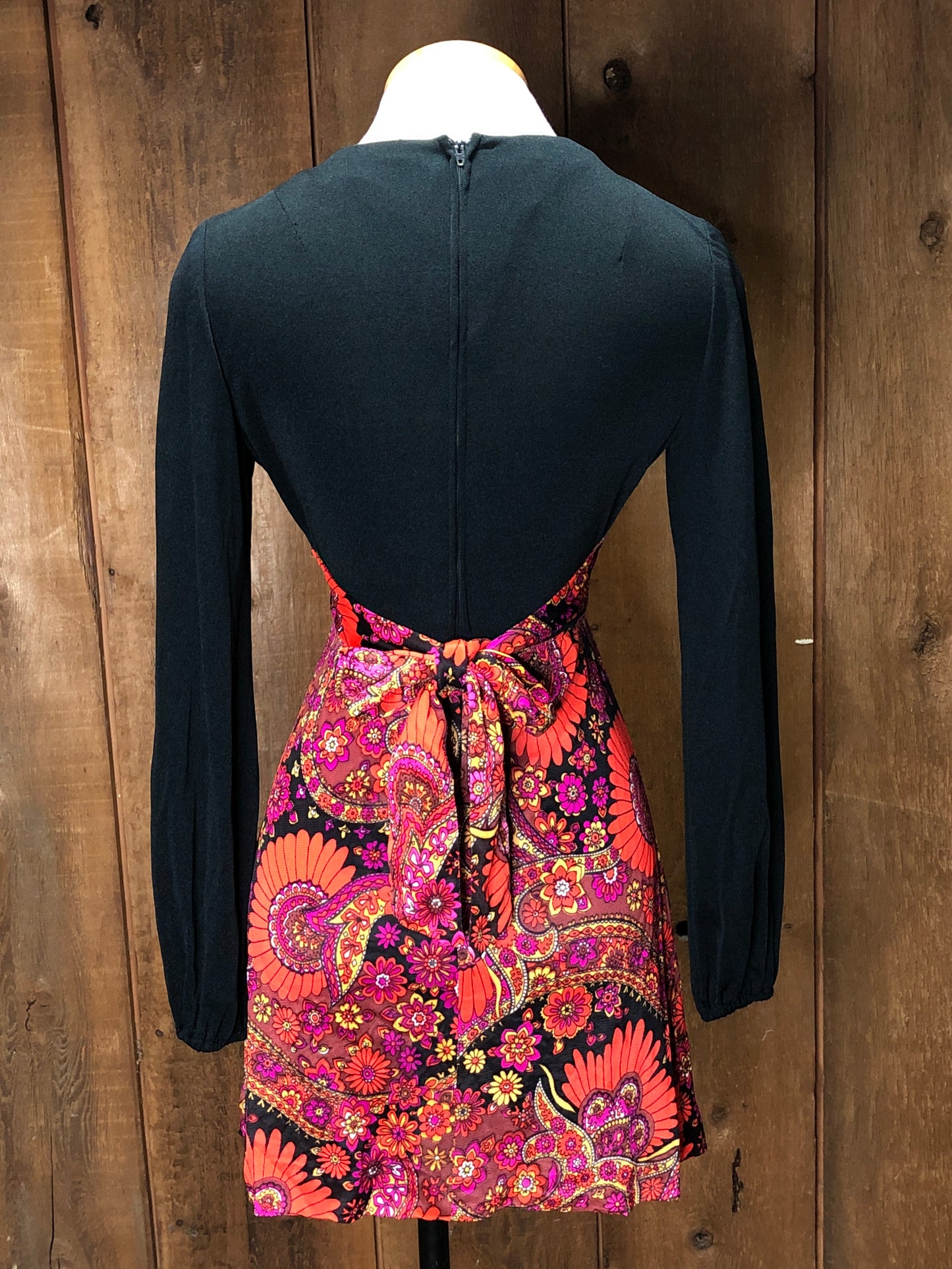60s Peck&Peck Black MOD Dress       w26