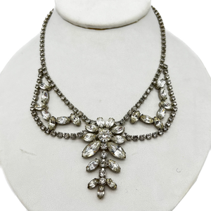 Vintage Rhinestone Flower & Scallops Necklace