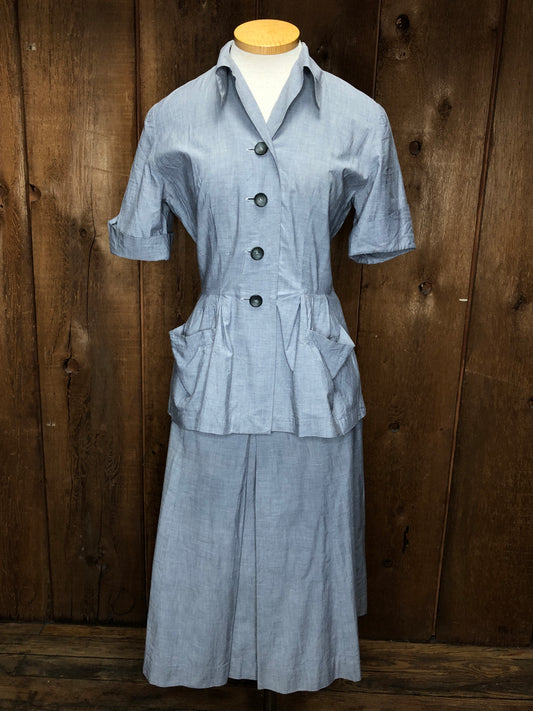 1940s Gray Cotton Skirt Suit          w27