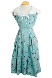 50s Handmade Blue Calico Dress     w32