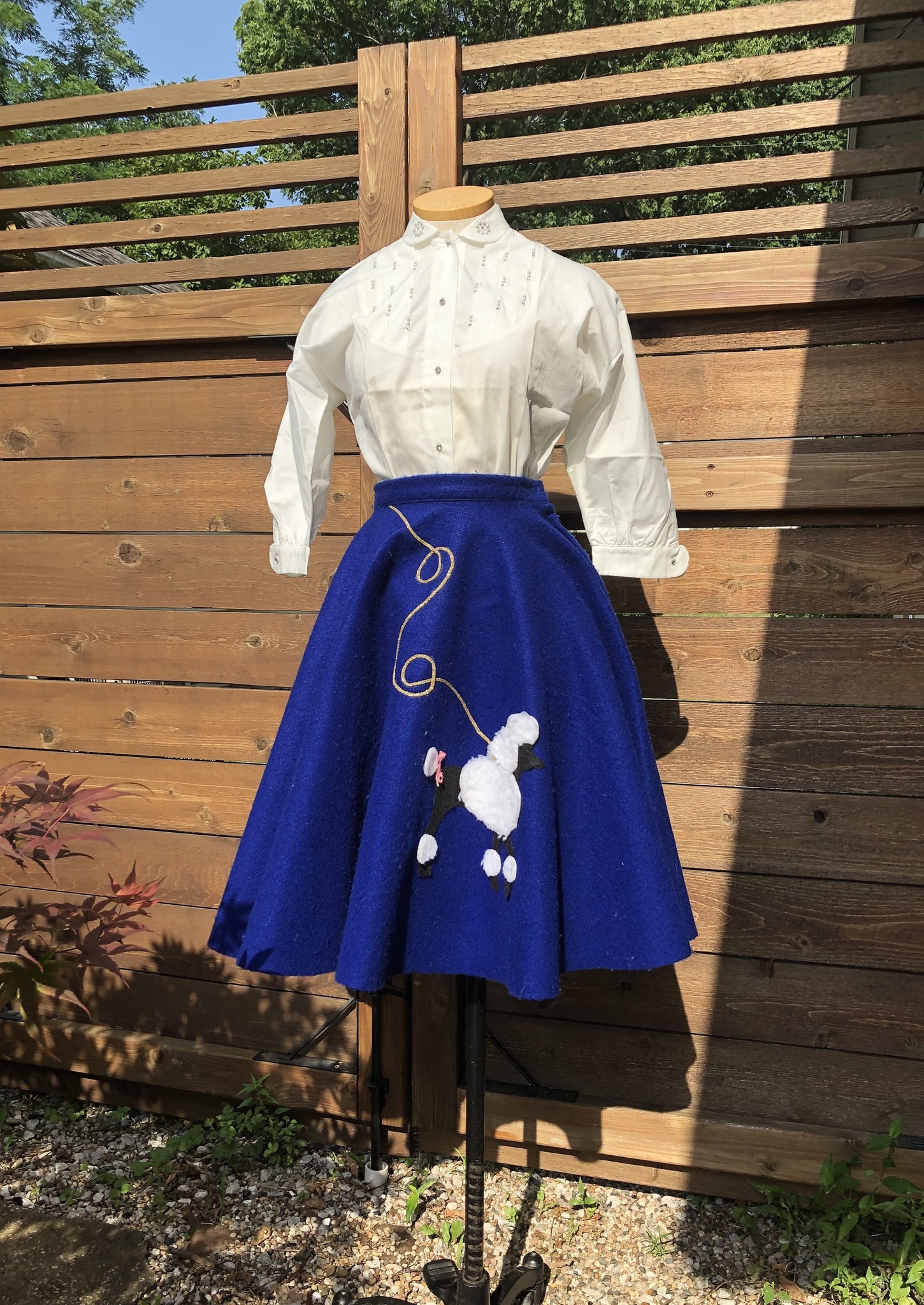 Blue Poodle Skirt w/ Black Standard Poodle     W26(S)