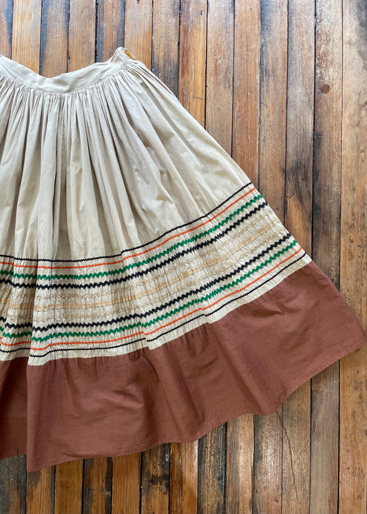 1950s Rick-Rack Browns Patio Skirt ~Circle~        w28